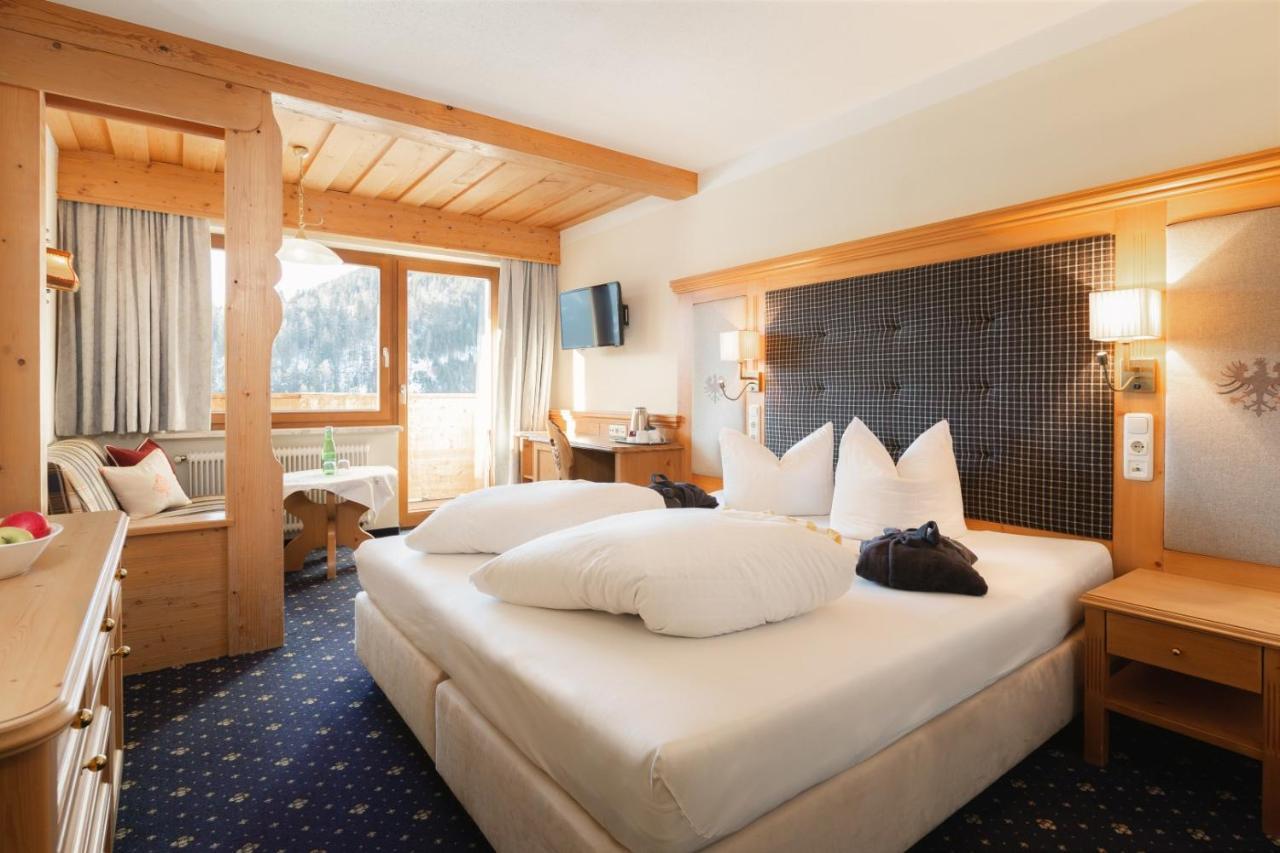 Familienhotel Adler Серфаус Номер фото